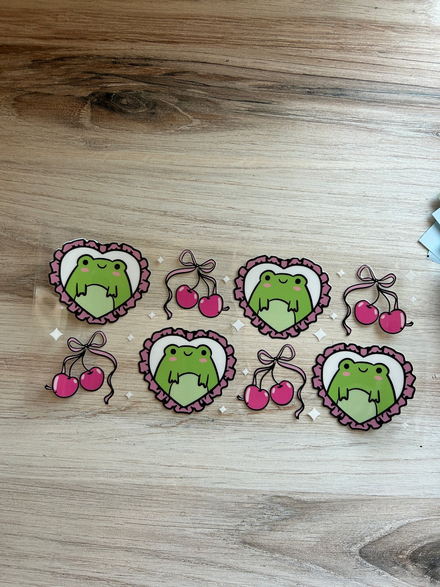 Coquette Frogs Cup Wrap