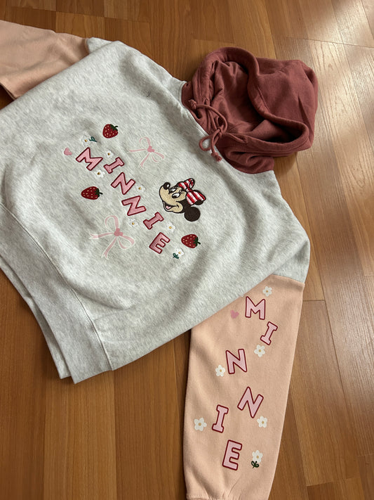 Minnie Color-block Embroidered Sweater